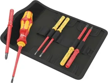 Set veglash Wera 7 copë, me mbajtës bitash VDE, me pouch tekstili, e zezë