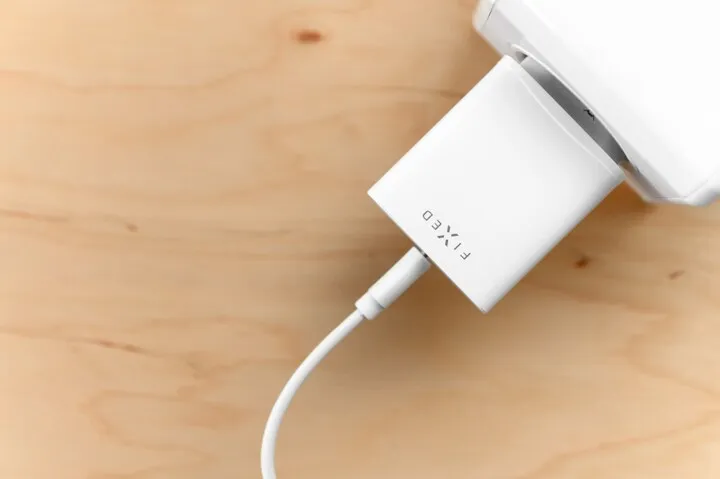 Karikues FIXED USB-C, PD, 20W, i bardhë + kabllo USB-C - USB-C, 1m, e bardhë - 3