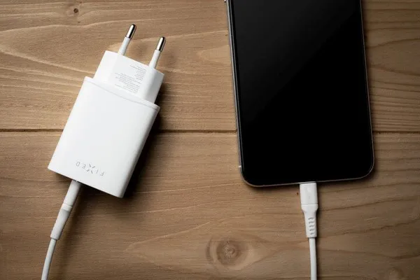 Karikues FIXED USB-C, PD, 30W, USB-C + USB-A, i bardhë - 4