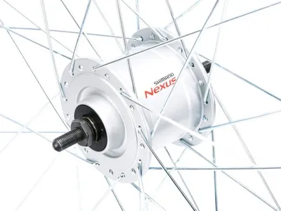 Rrotë e përparme biçiklete Shimano, 28", dinamo 6V 3W, argjendtë - 2