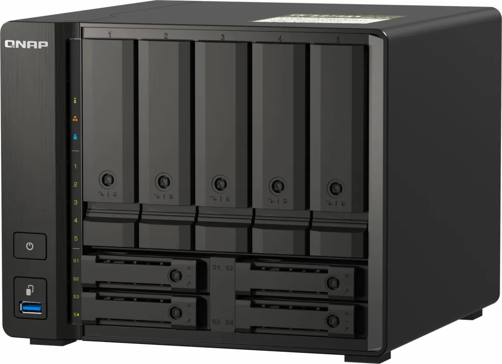 Server QNAP TS-h973AX-32G - 3