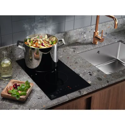 Pllake Electrolux Lhr3233Ck - 3