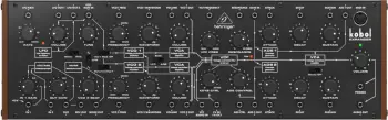 Sintetizator analog gjysmë-modular Behringer Kobol Expander, i zi