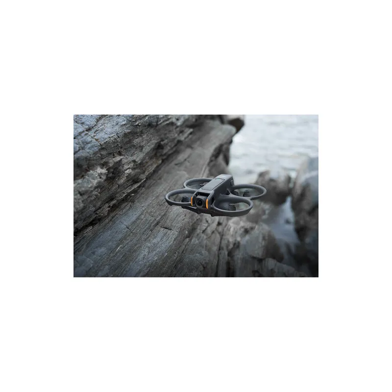 DJI Avata 2 Fly More Combo with 3 Batteries - 7