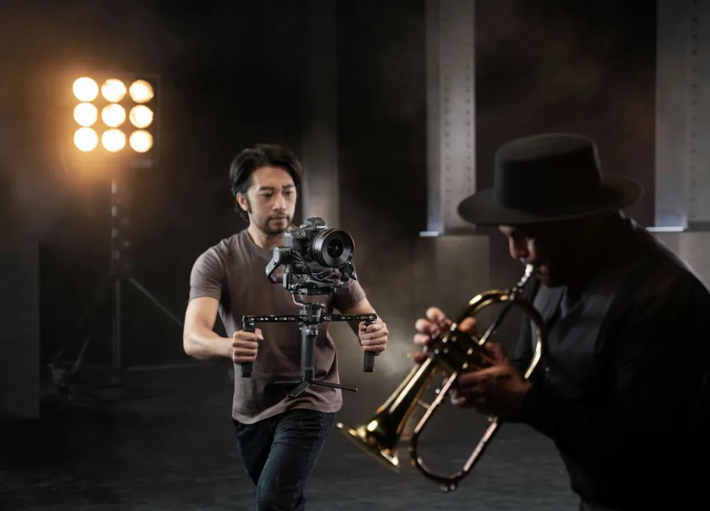 Stabilizator kamere DJI RS 2 Pro Combo, i zi - 3