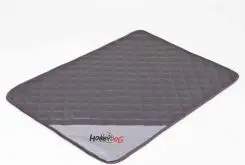 Tapet për kafshë Hobbydog Slim Mat, madhësia M, gri