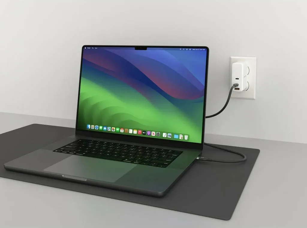 Kabllo USB-C Targus 1M, 240W, e zezë - 6