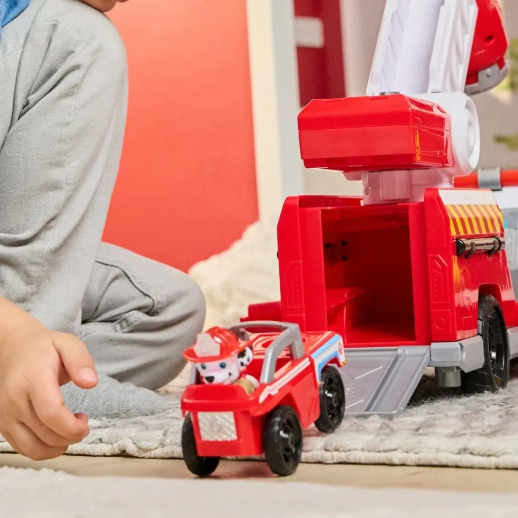 Paw Patrol Rapid Reload Truck Playset Fire Rescue - 8