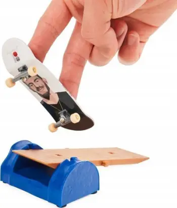 Set lodrash Spin Master Tech Deck VS Series Mix, 2 fingerboard, me pengesë dhe karta sfidash, shumëngjyrësh