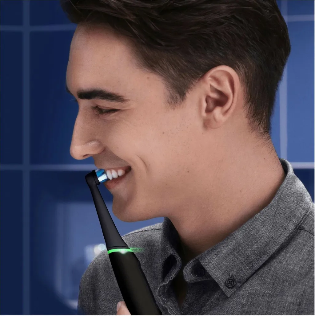 Furçë dhëmbësh magnetike Oral-B iO 6s, e zezë - 5
