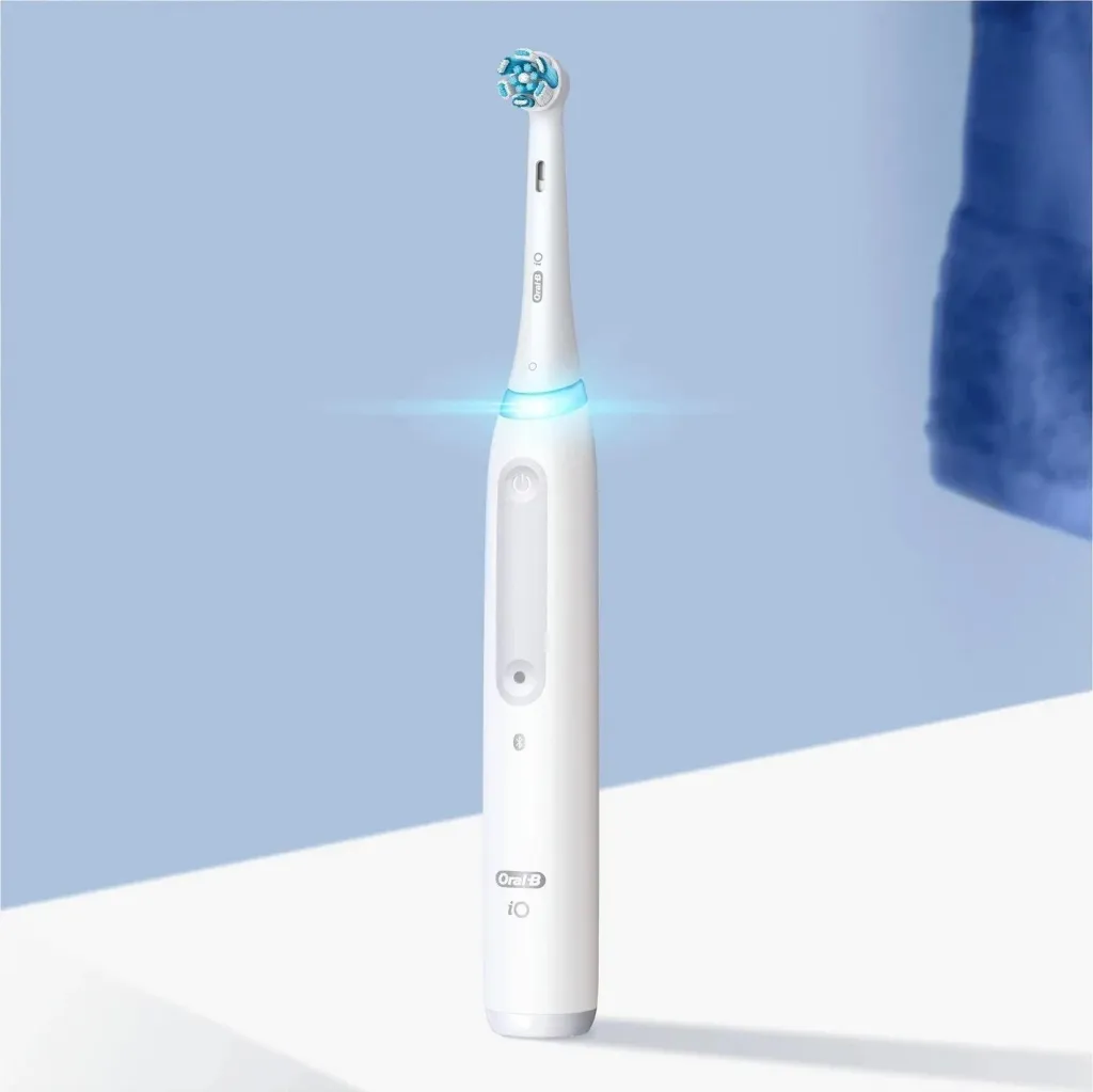 Furçë dhëmbësh magnetike Oral-B iO Series 4, e bardhë - 2