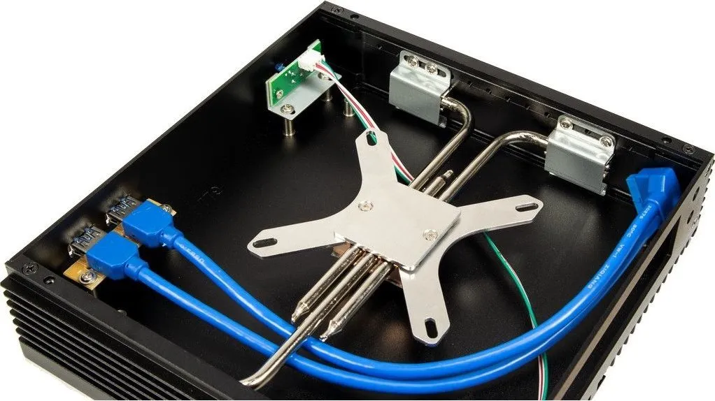 Kasë Inter-Tech IP-40, Small Form Factor - 7