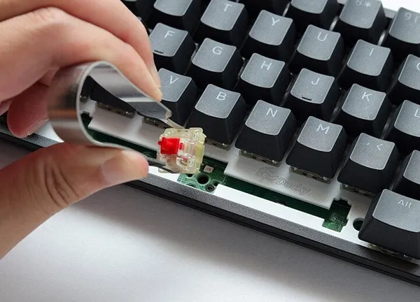Tastierë Ducky One 3 Yellow Mini, Cherry MX Red, US - 1