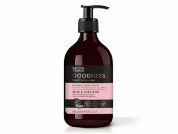 Sapun i lëngshëm Baylis & Harding Rose and Nutmeg Goodness, 500 ml