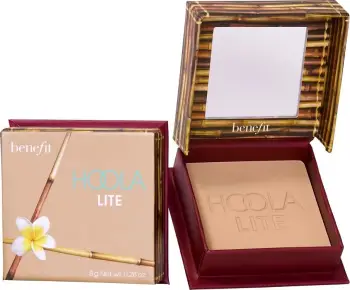 Bronzë pluhur Benefit Hoola Lite, 8 g