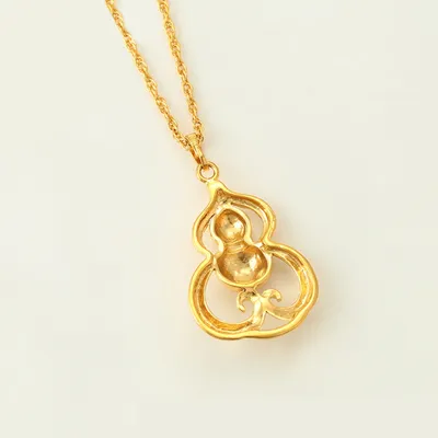 Qafore dhe varëse e flakëruar në ari 24 karatësh QV24K, 36 x 20 mm - 6