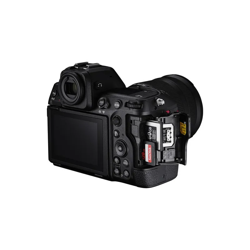 Nikon Z8 24-120mm f/4 - 6