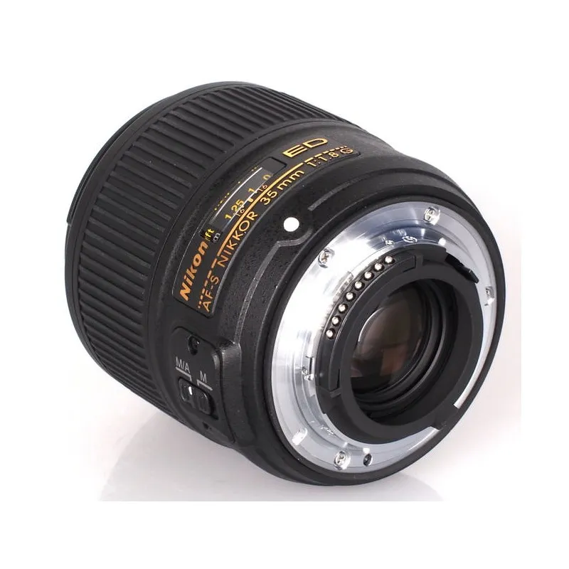 NIKKOR 35mm AF-S f/1.8G ED - 3