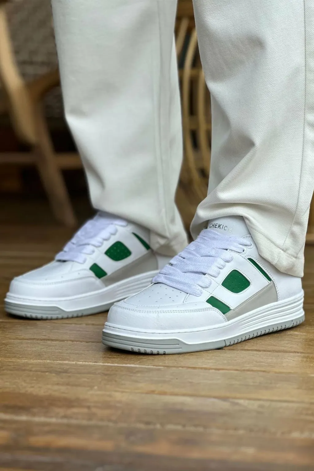 Atlete për meshkuj, Chekich 2410 CBT Avax White/Green - 3