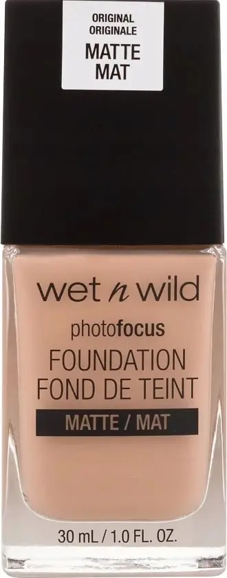 Krem pudër Wet n Wild Photo Focus Matte, Classic Beige, 30ml