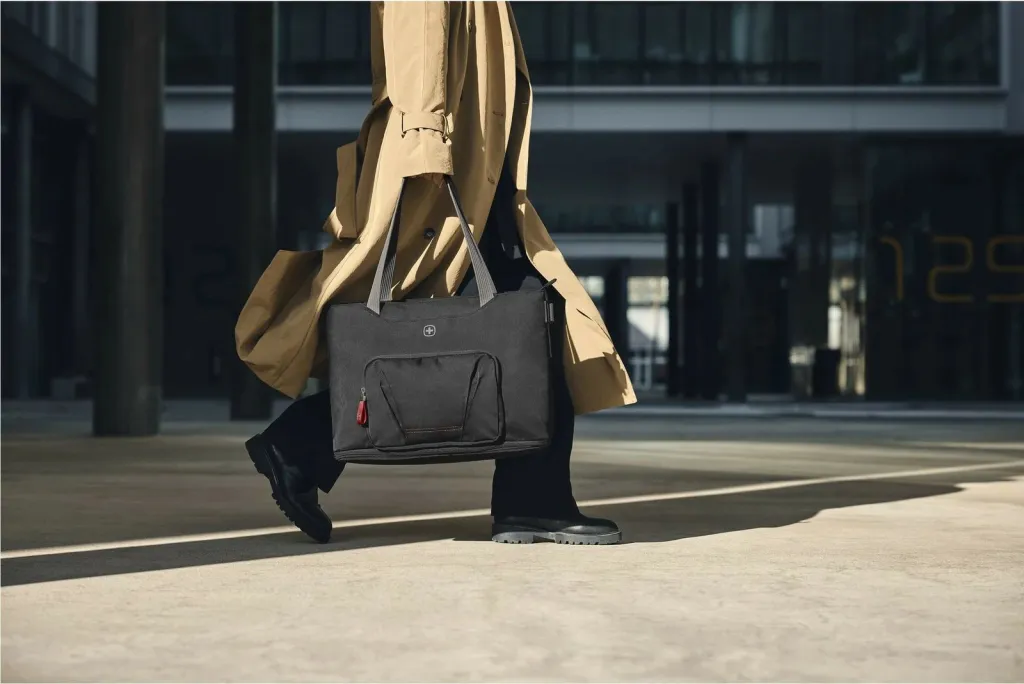 Çantë laptopi Wenger Motion Deluxe 16 inç, e zezë - 10