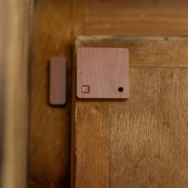 Sensor derë/dritare Shelly BLU, Wireless, Bluetooth, Ngjyrë kafe, Druri - 2