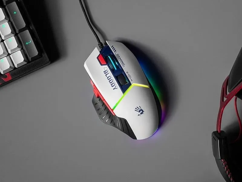 Maus A4 Tech W95Max, Gaming, i bardhë / i zi - 2