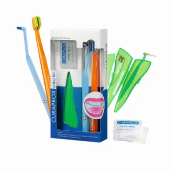 Set i brushave ortodentike Curaprox ortho kit