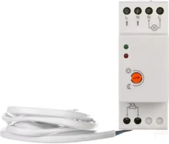 Senzor zmbrëmjeje GTV CZ-1, 4800W 20A, IP65, për shinë DIN