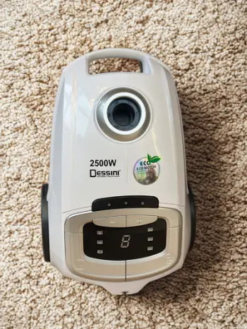 Fshesë me Korrent, 2500W, e bardhe - DESSINI DS-777