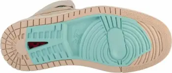 Atlete Nike Jordan për femra, bezhë