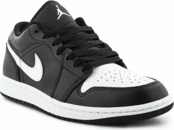 Atlete për meshkuj Nike Jordan, të bardha e të zeza