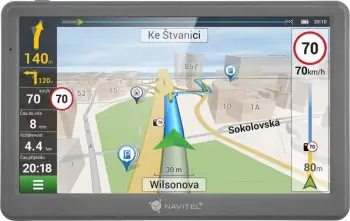 Navigacion për veturë me kamerë regjistrimi Navitel E700, i zi