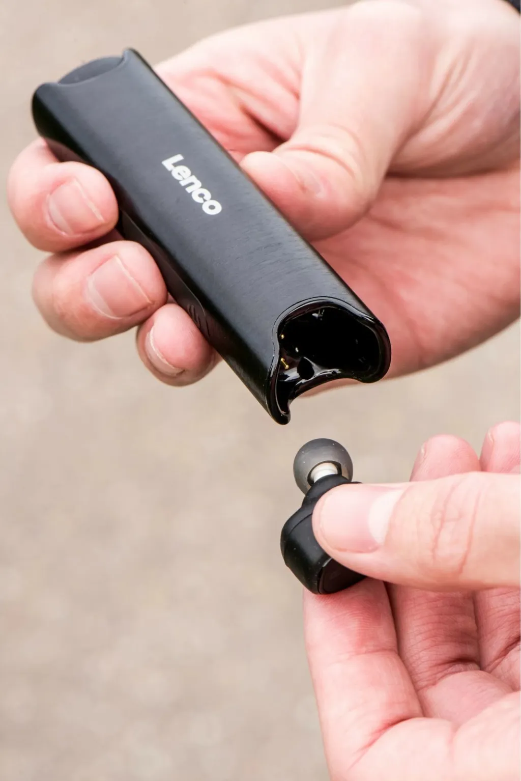 Kufje Lenco EPB-440, Bluetooth, in-ear, IP67, e zezë - 2