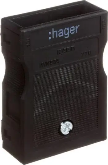 Prizë daljeje Hager G4713, 3 pole, IP20, e bardhë