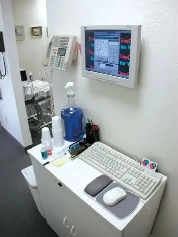 Mbajtës muri Ergotron FX30, 27 inch, 13.6 kg, VESA 75x75/100x100, e zezë