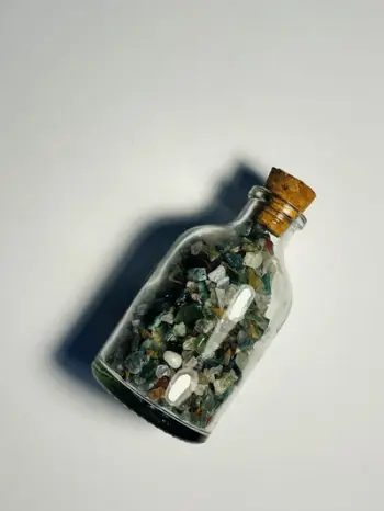 Gurë natyral Dar Akik, 8 cm, shumëngjyrësh