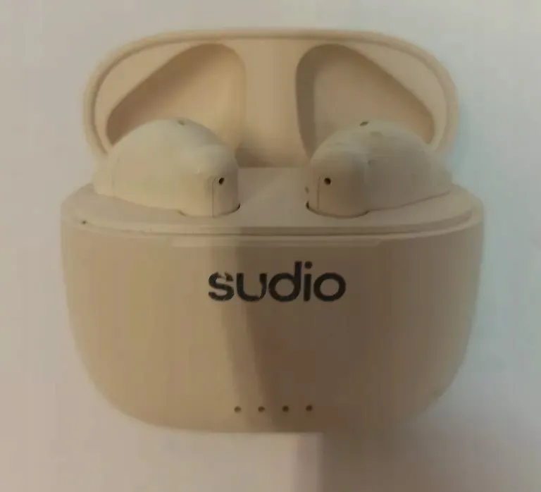 Dëgjuese Sudio A1, të bardha - 3