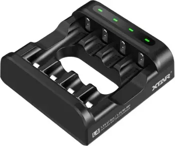 Karikues baterish XTAR L4, 4 vende, për AA/AAA, Li-Ion/NiMH, i zi