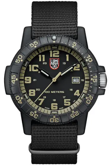 Orë dore Luminox Sea Turtle Giant XS.0333