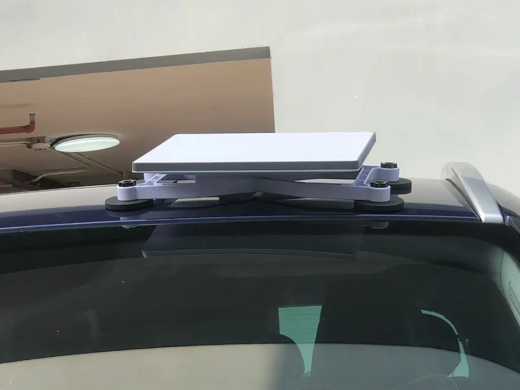 Mbajtës magnetik për makinë Starlink Mini, i bardhë - 5