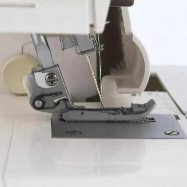 ARCHER OVERLOCK 820D-3 - 9