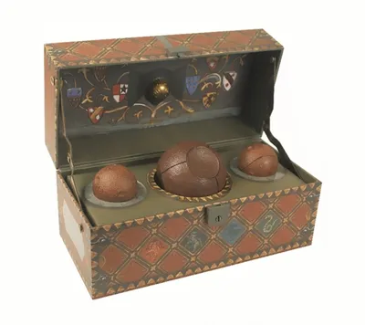 Harry Potter Collectible Quidditch Set - Press Running - 1