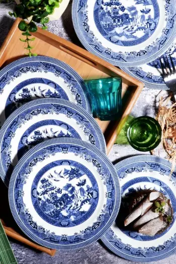 Set pjatash ëmbëlsirash (6 copë), Hermia, BEV-1003, porcelan, ngjyrë kaltër