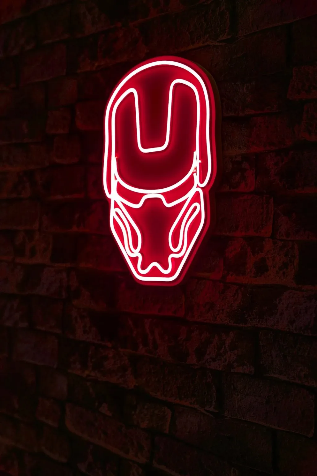 Dritë dekorative LED plastike, Iron Man, e kuqe - 3