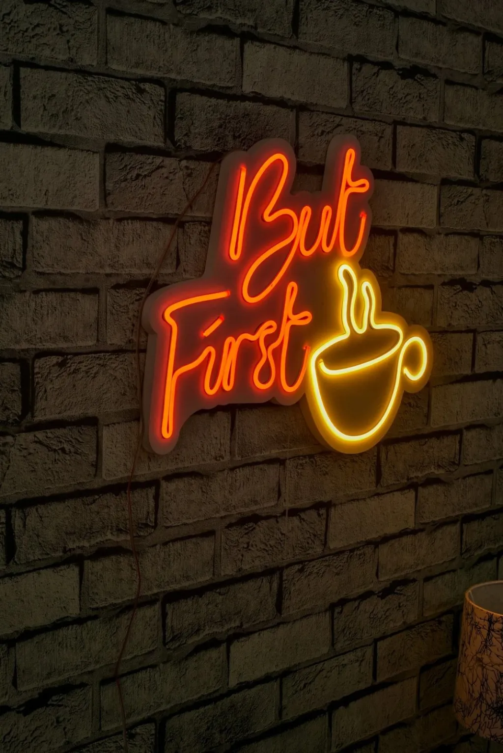 Dritë dekorative LED për mur, plastikë, But First Coffee, e kuqe dhe e verdhë - 3
