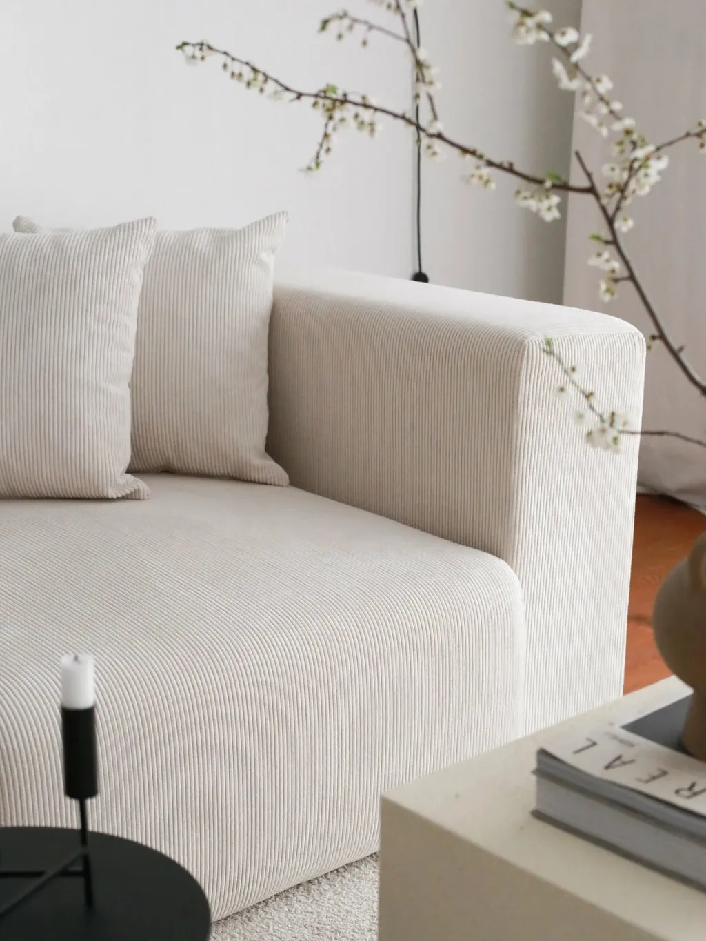 Karrige Wing Atelier del Sofa, Yolo, e bardhë - 3
