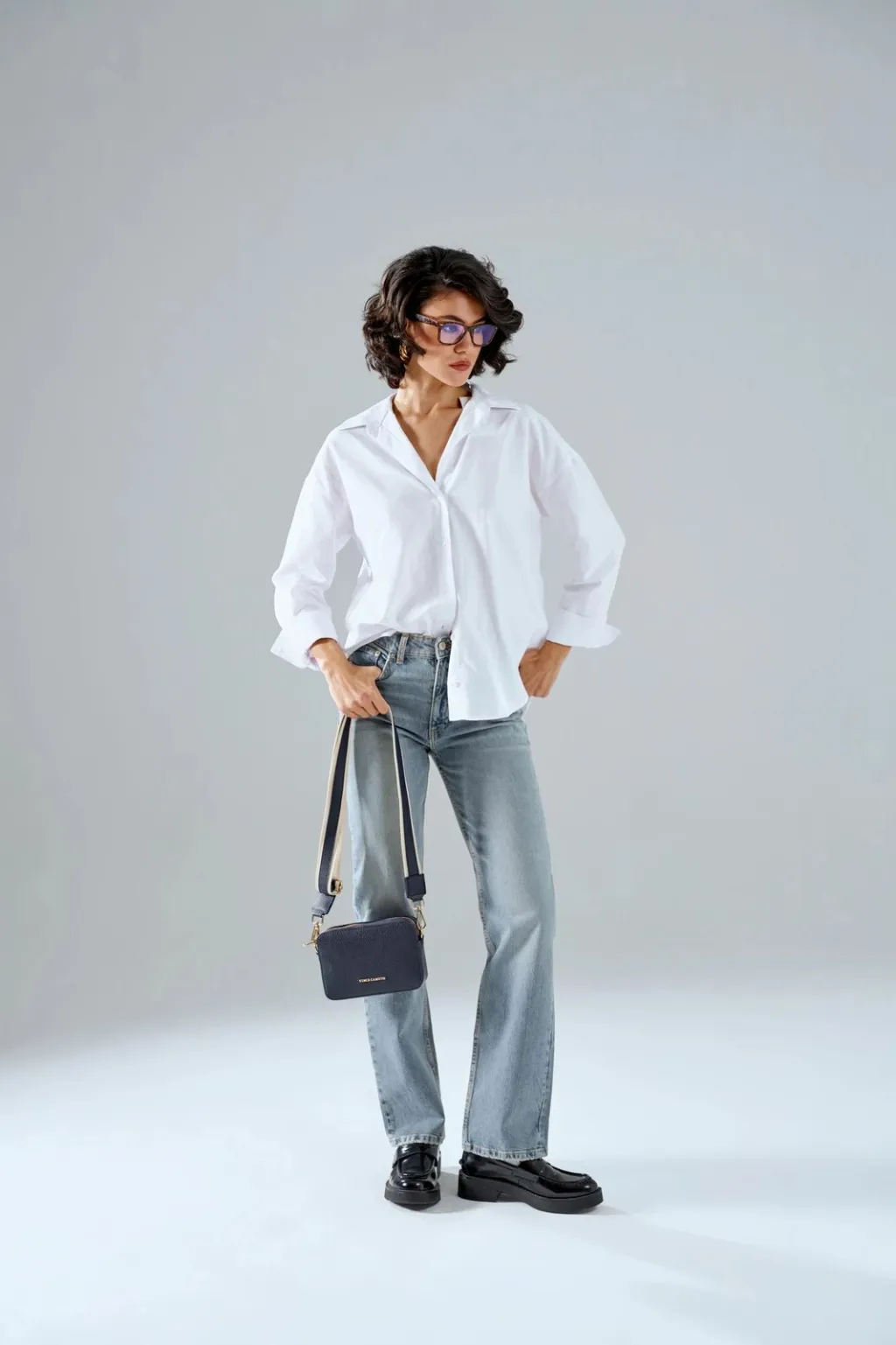 Çantë crossbody, ngjyrë e kaltër e errët, Vince Camuto, Vicenza - 5