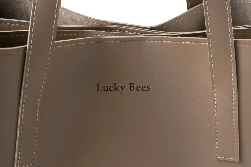 Torbë Tote Lucky Bees, ngjyrë mink e errët, 1257 - 4
