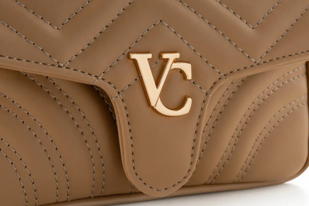 Çantë shpatulle Vince Camuto, Lucca, ngjyrë deve - 4